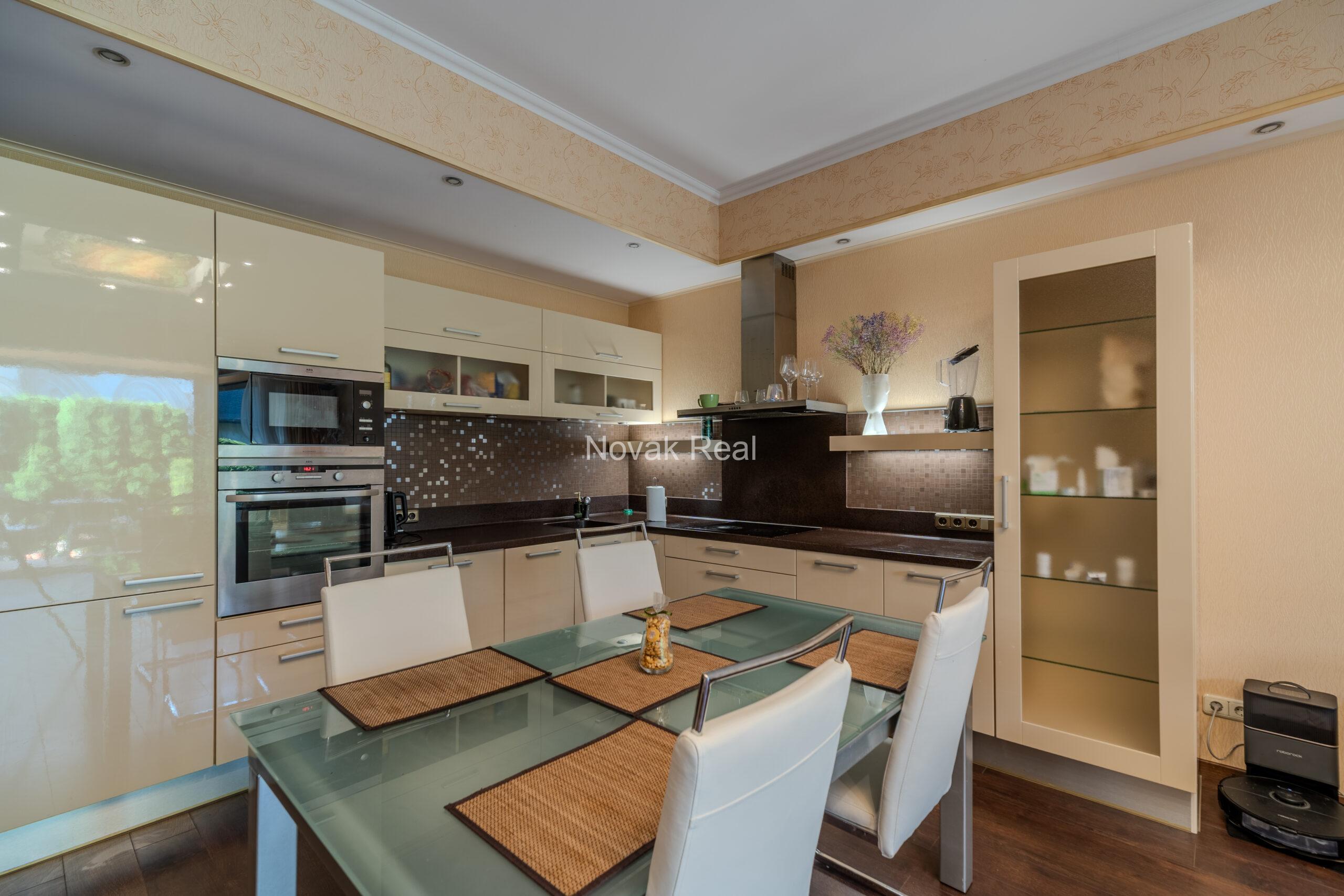 A stylish and cozy apartment is available for rent from August 25 to June 1 in the prestigious Dzintari district