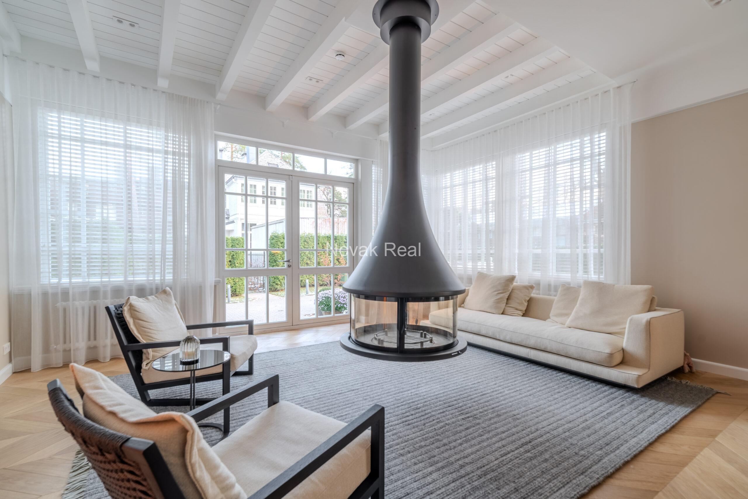 A house is offered for sale in Jūrmala, Bulduri district