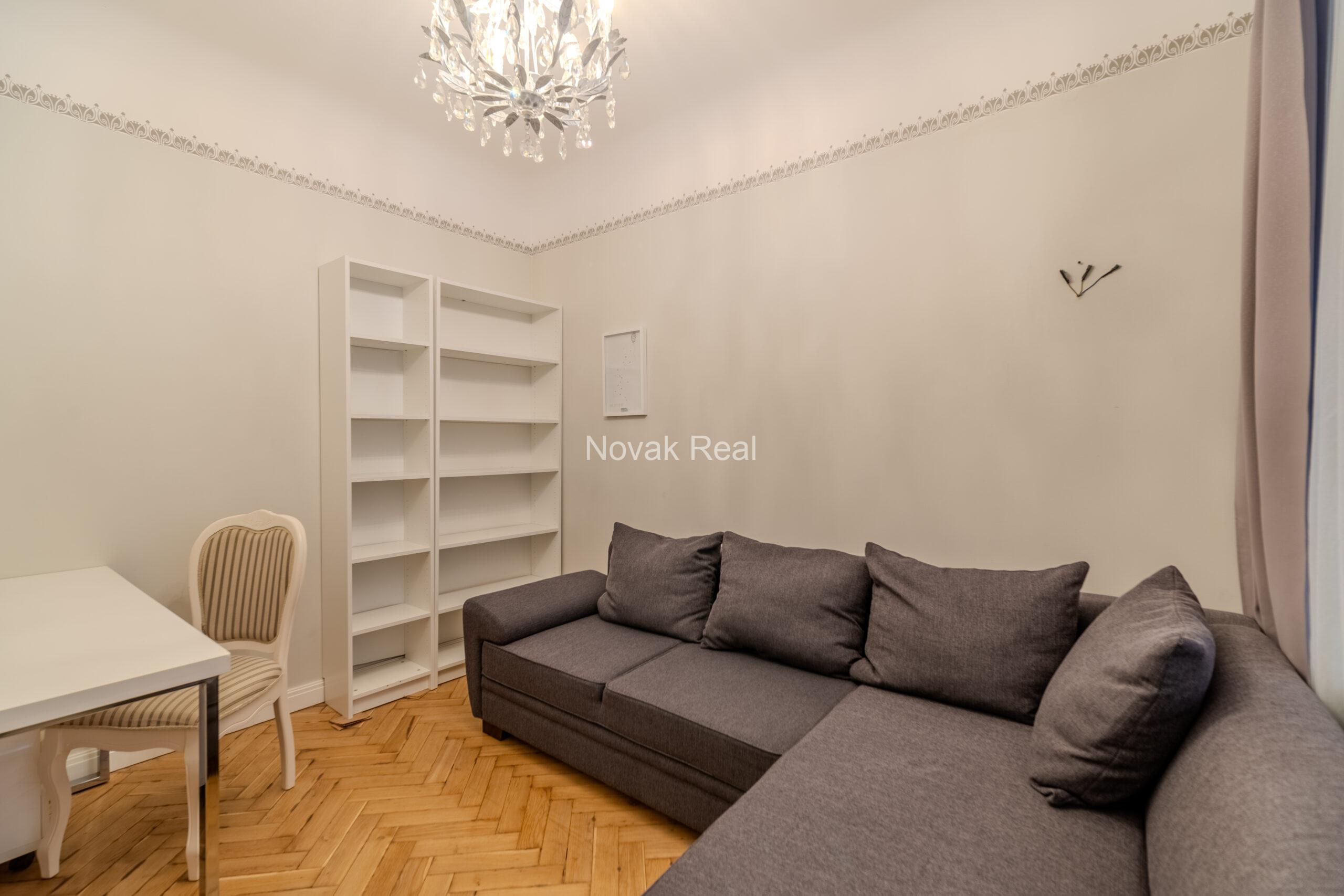 Two-room apartment with a balcony on the facade in a prestigious embassy district