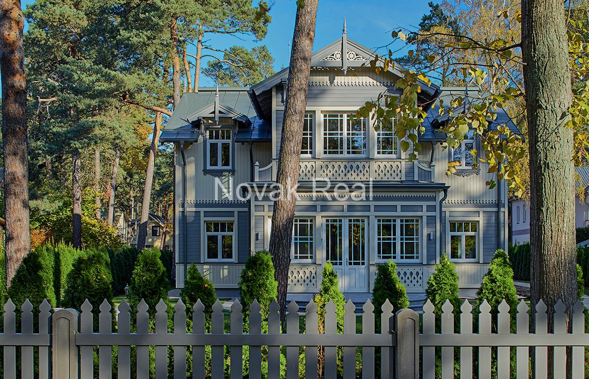 A new house is for sale, designed in the style of Jūrmala’s neoclassical architecture