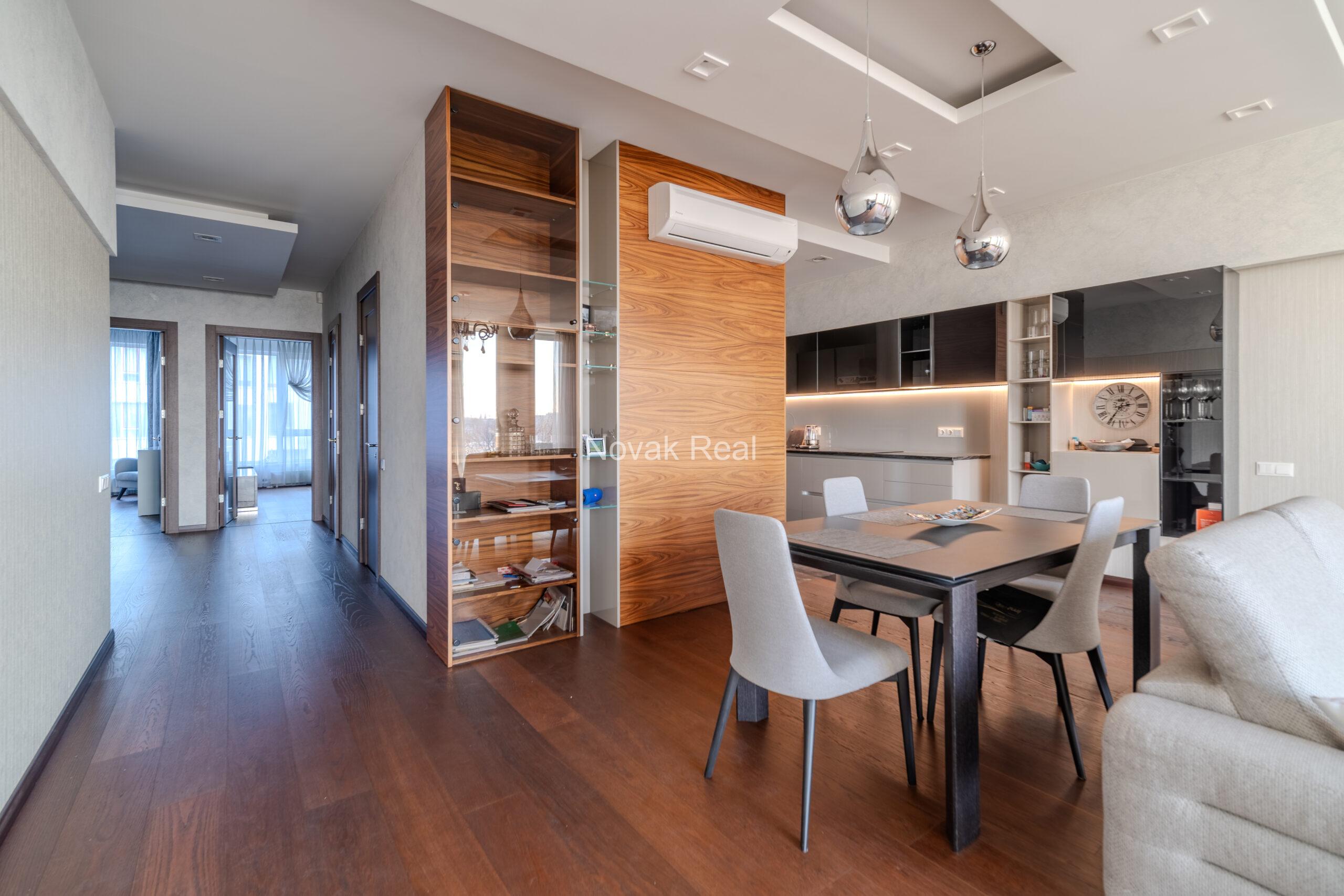 A three-room apartment is offered for sale in the city center with a river view