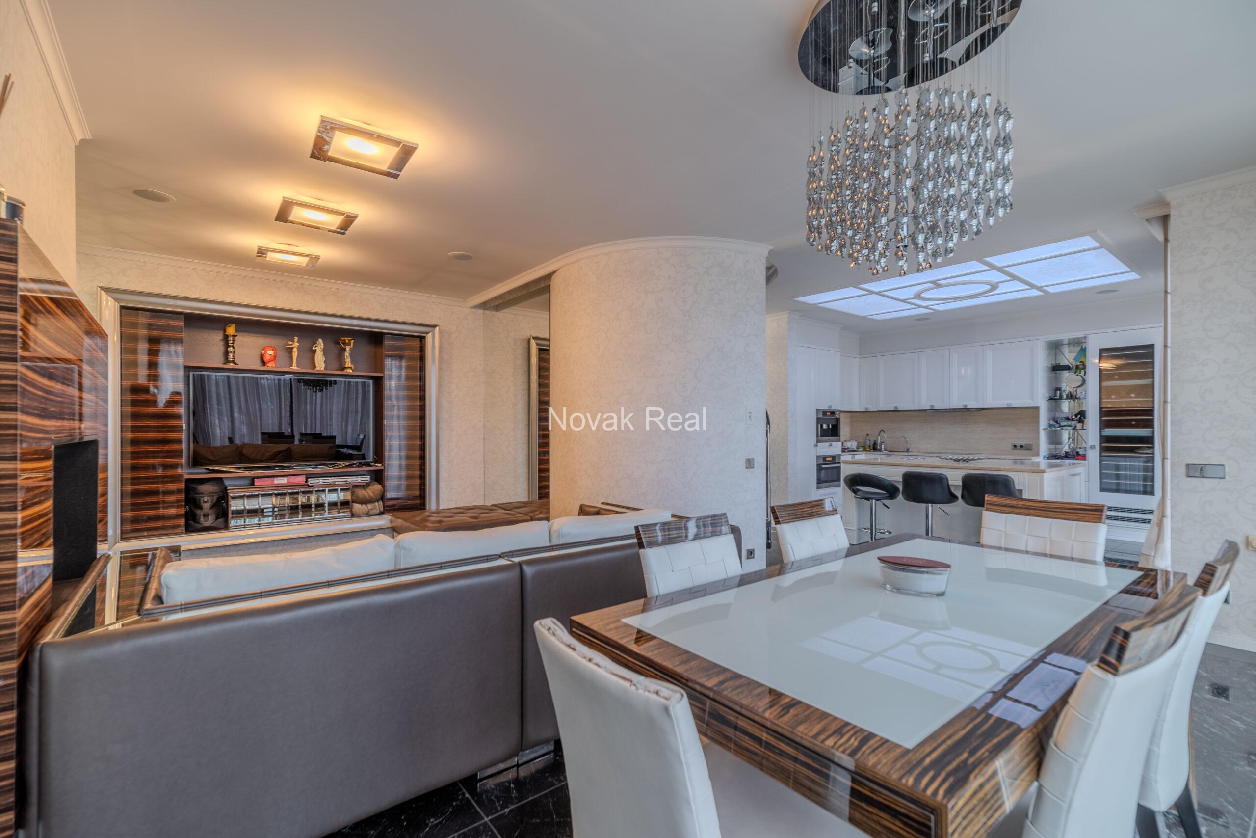 An exquisite 2-story apartment for sale