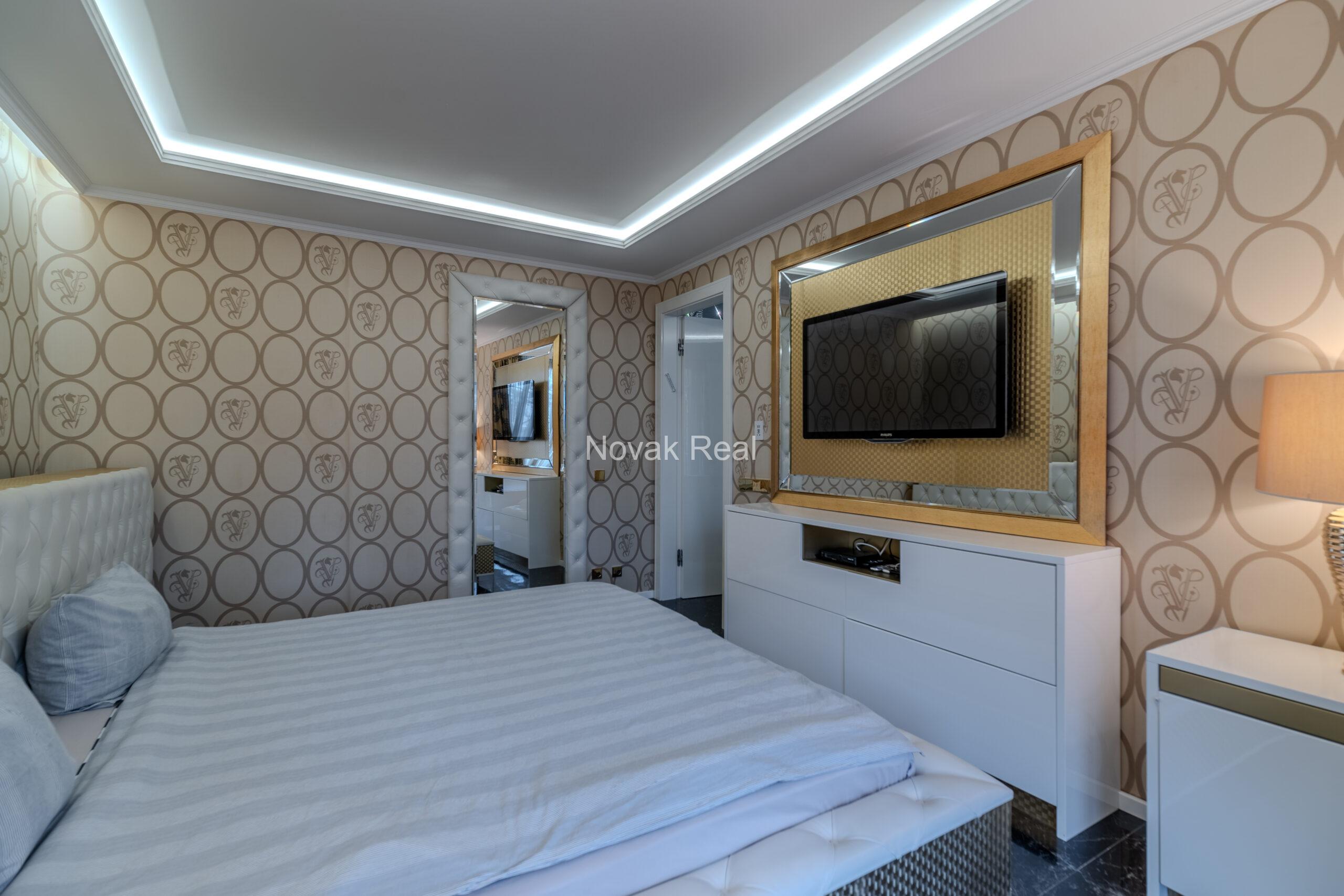 An exquisite 2-story apartment for sale