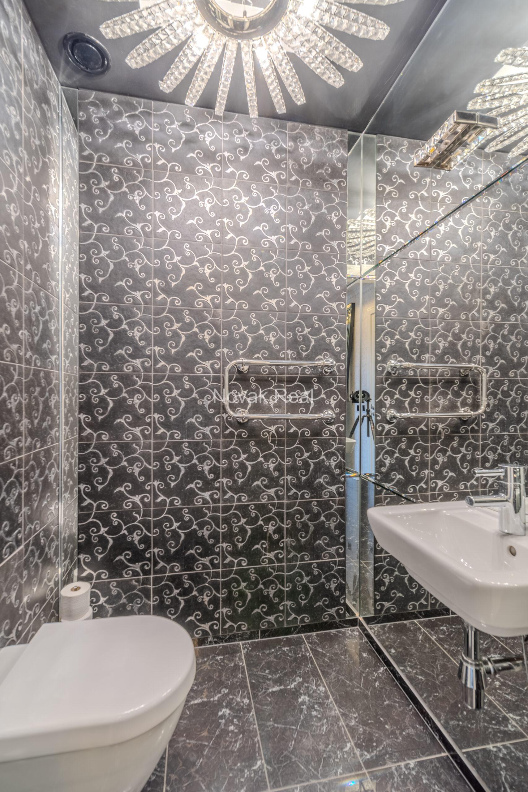 An exquisite 2-story apartment for sale