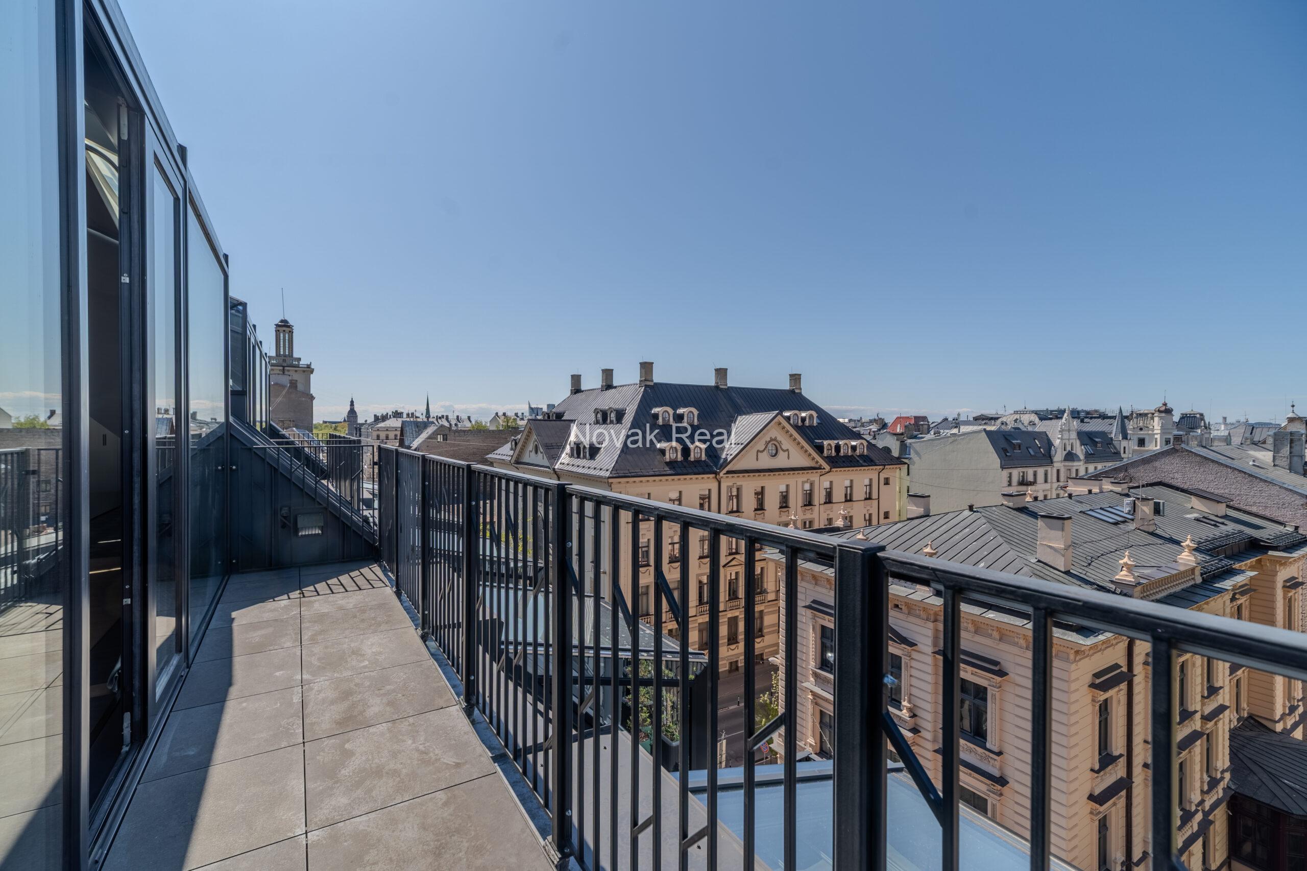 A bright and spacious four-bedroom apartment is offered for sale in the prestigious new development Club Central Residence II