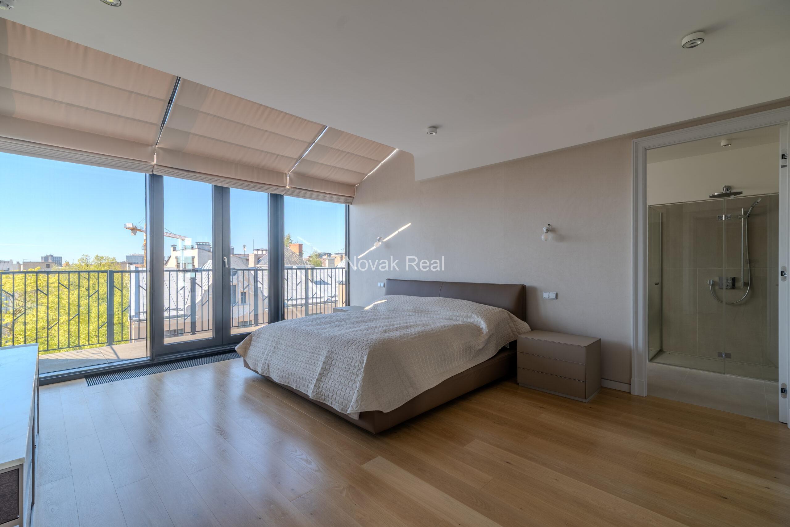 A bright and spacious four-bedroom apartment is offered for sale in the prestigious new development Club Central Residence II