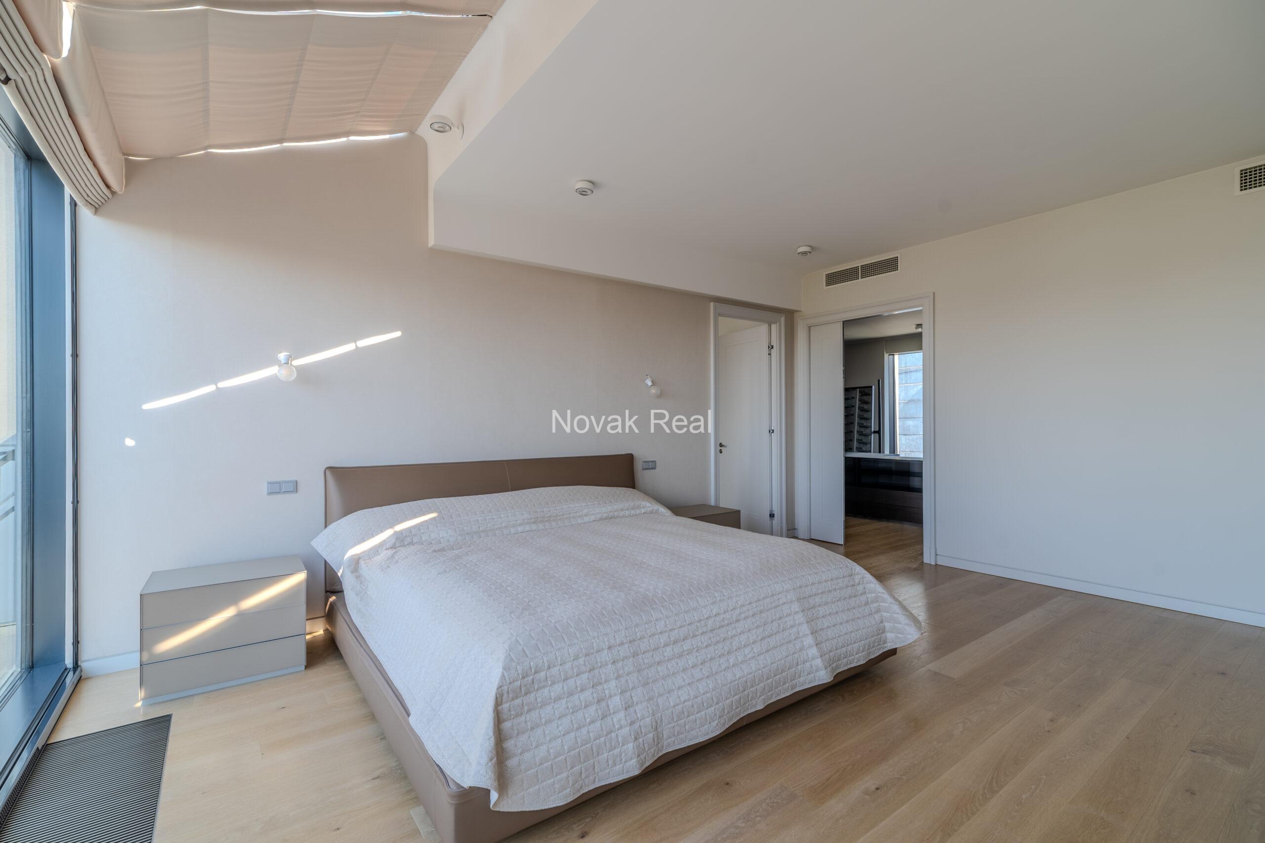 A bright and spacious four-bedroom apartment is offered for sale in the prestigious new development Club Central Residence II