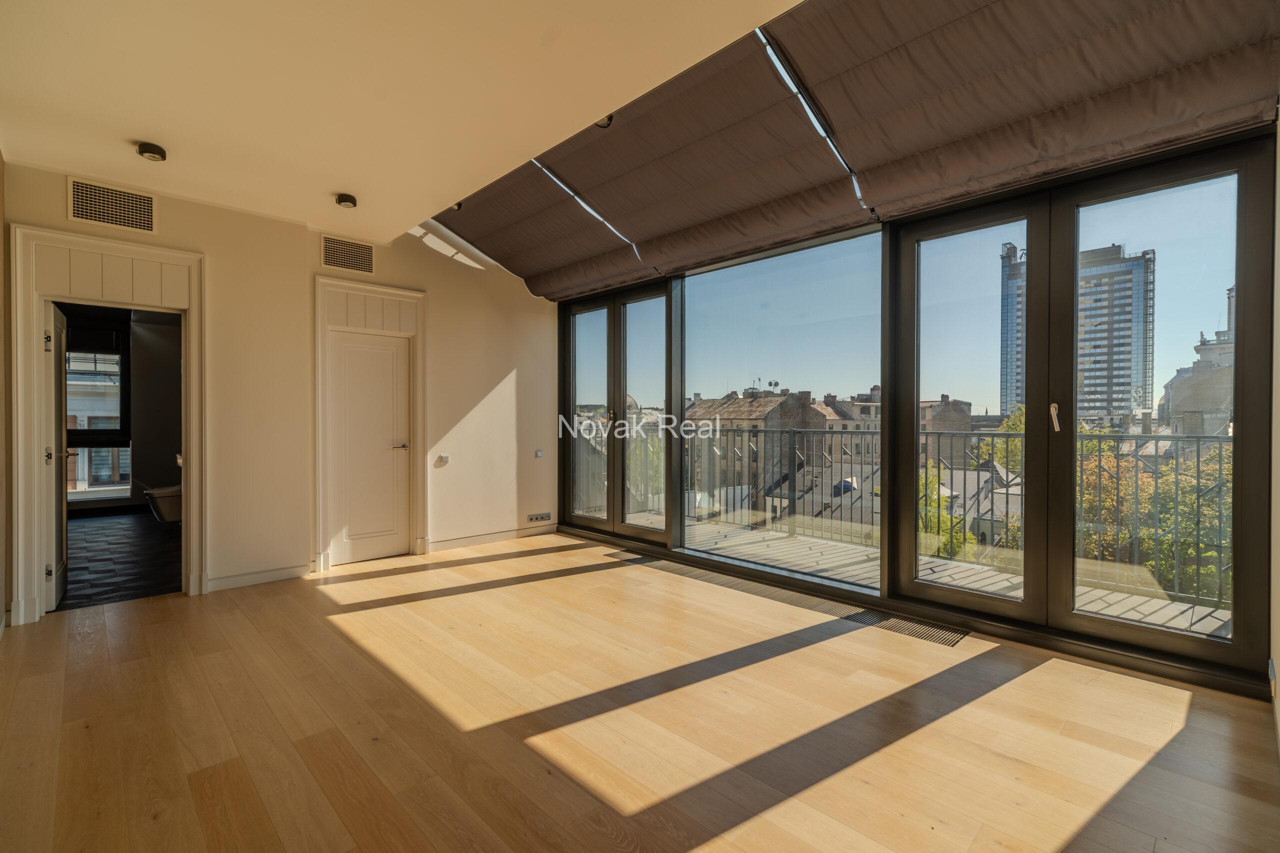 A bright and spacious four-bedroom apartment is offered for sale in the prestigious new development Club Central Residence II