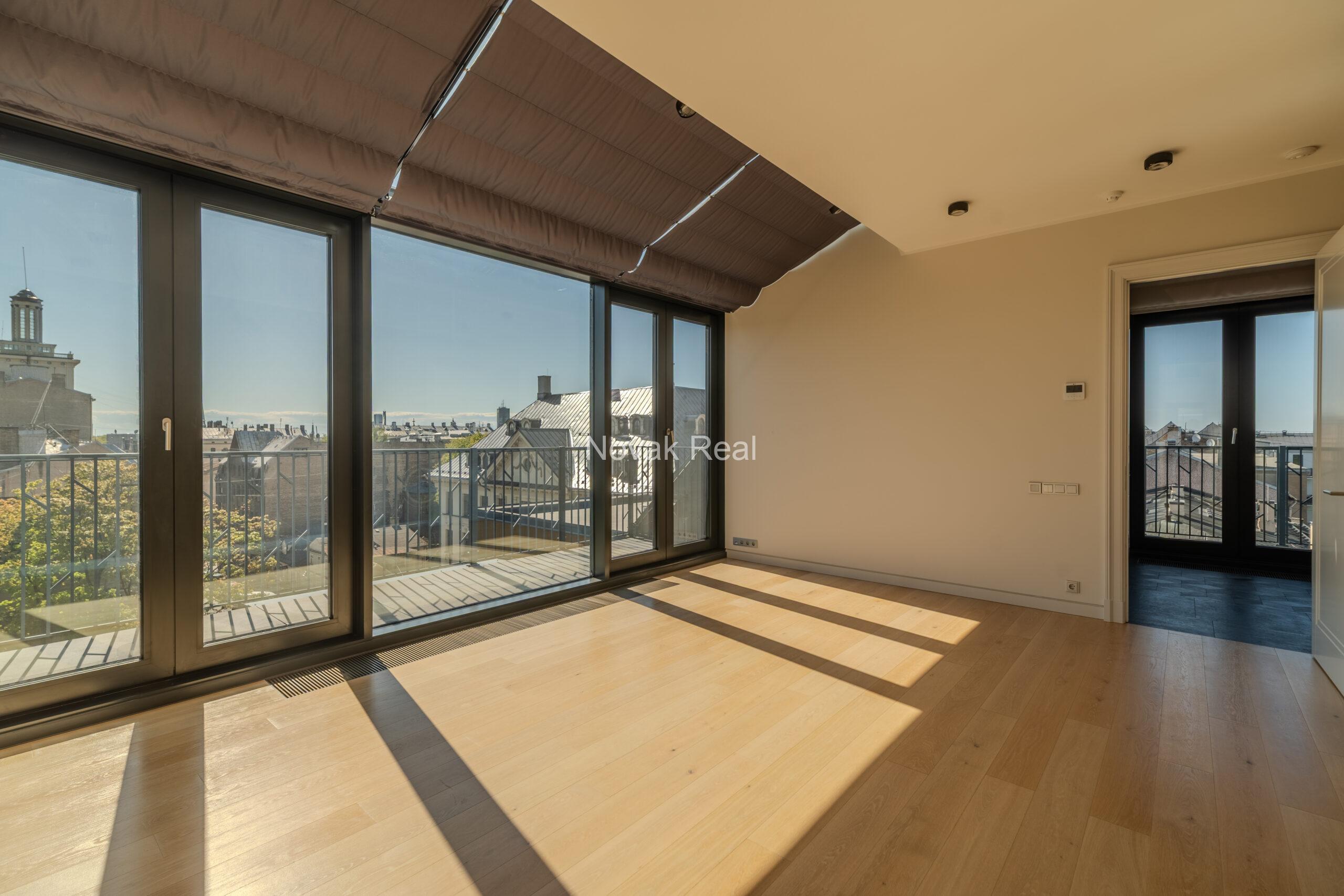 A bright and spacious four-bedroom apartment is offered for sale in the prestigious new development Club Central Residence II