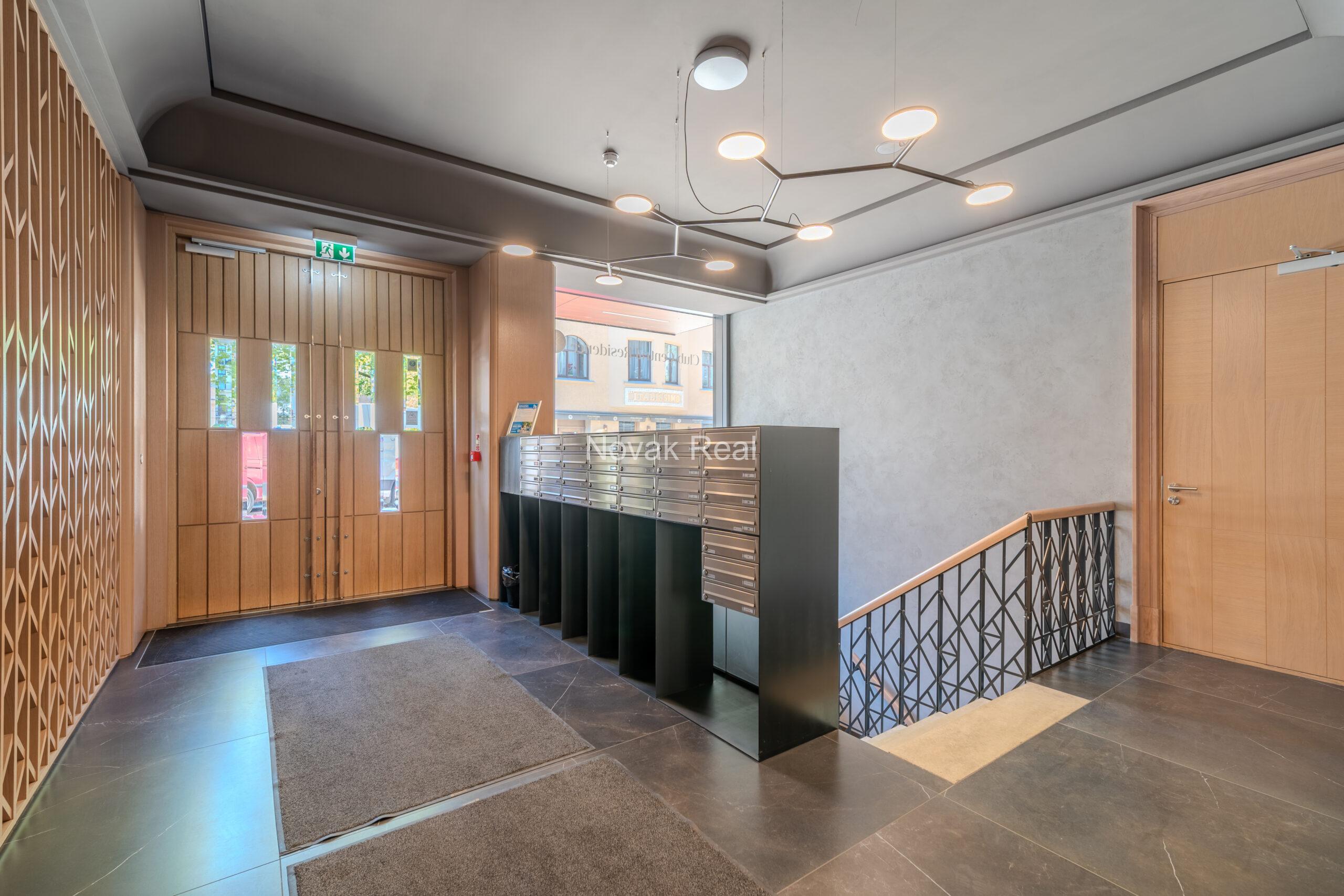 A bright and spacious four-bedroom apartment is offered for sale in the prestigious new development Club Central Residence II