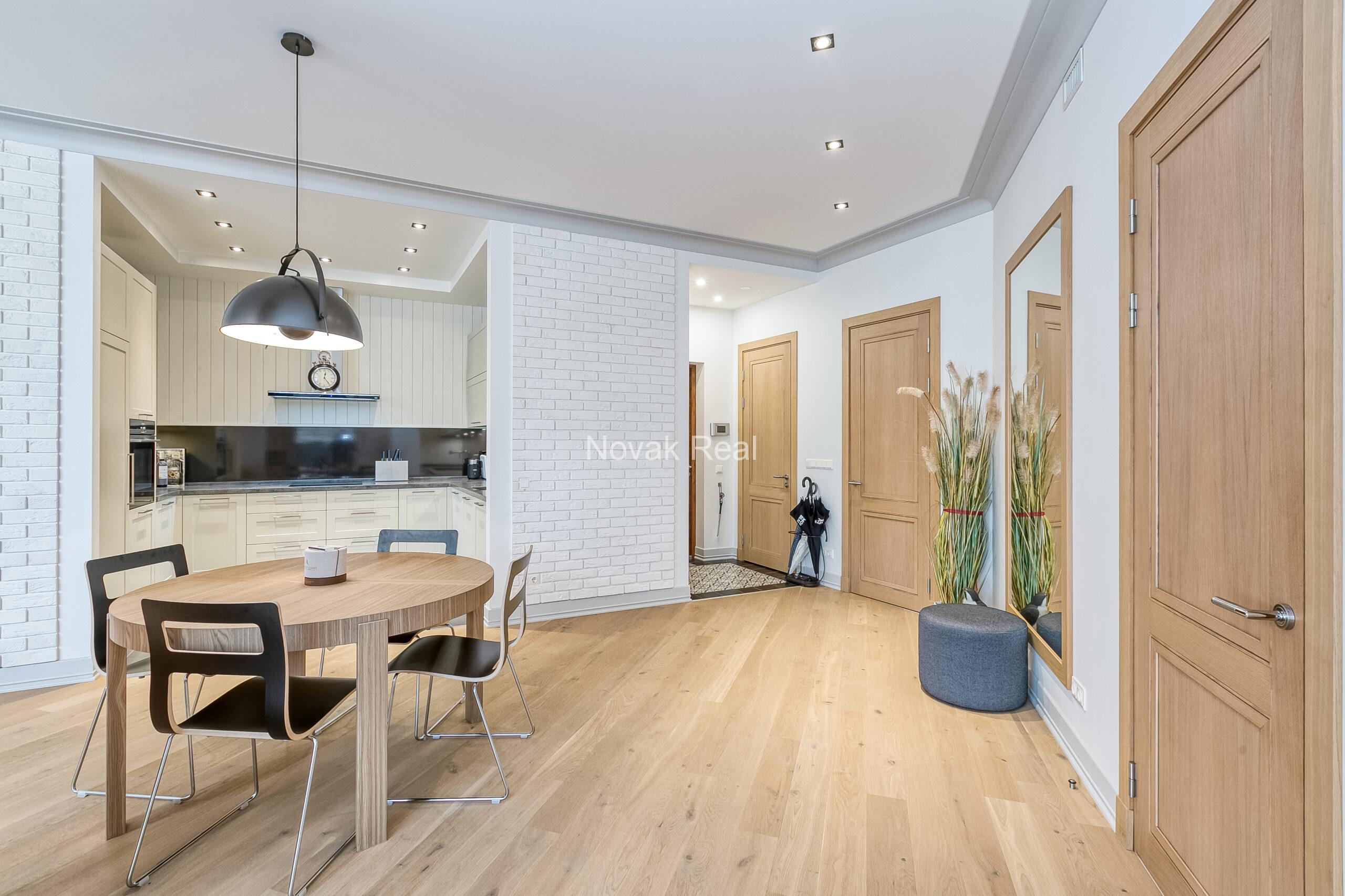 Exclusive apartment on the first line from the sea in Bulduri