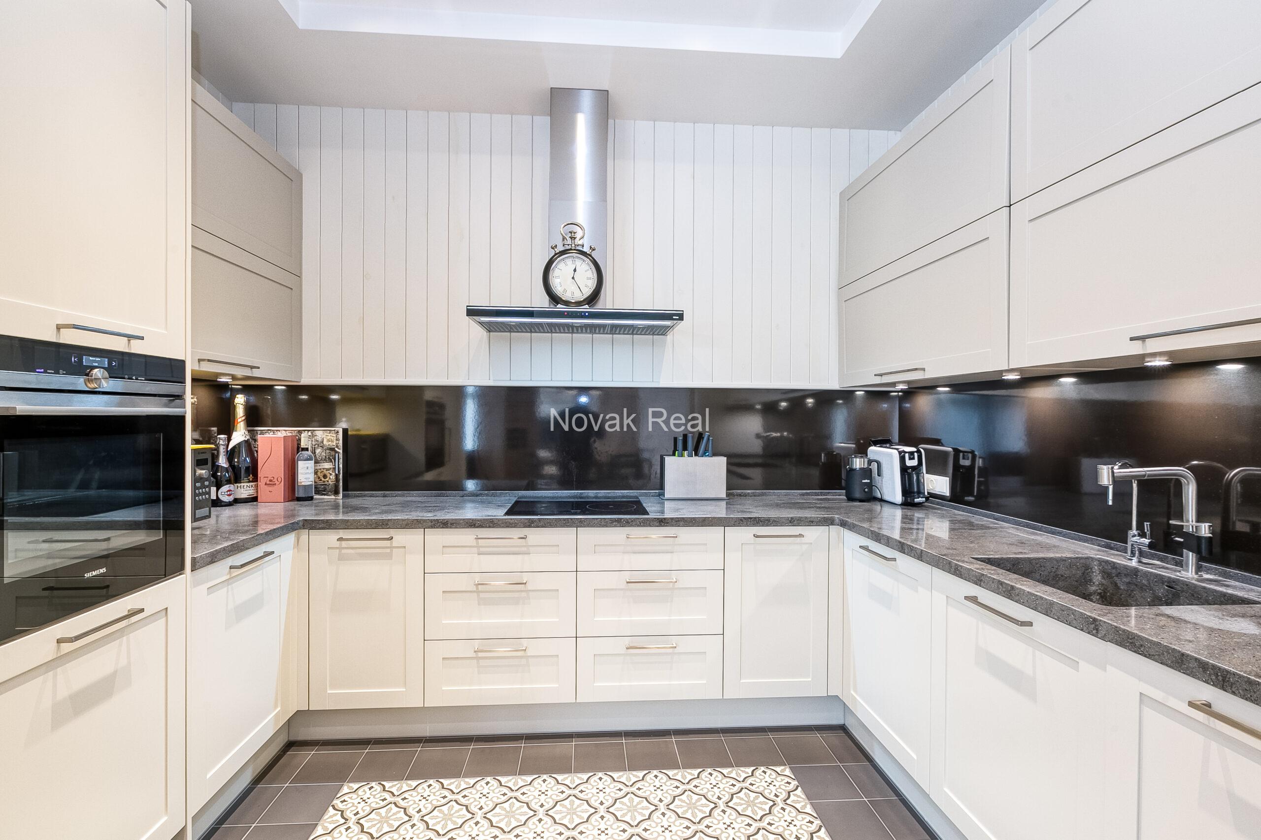 Exclusive apartment on the first line from the sea in Bulduri