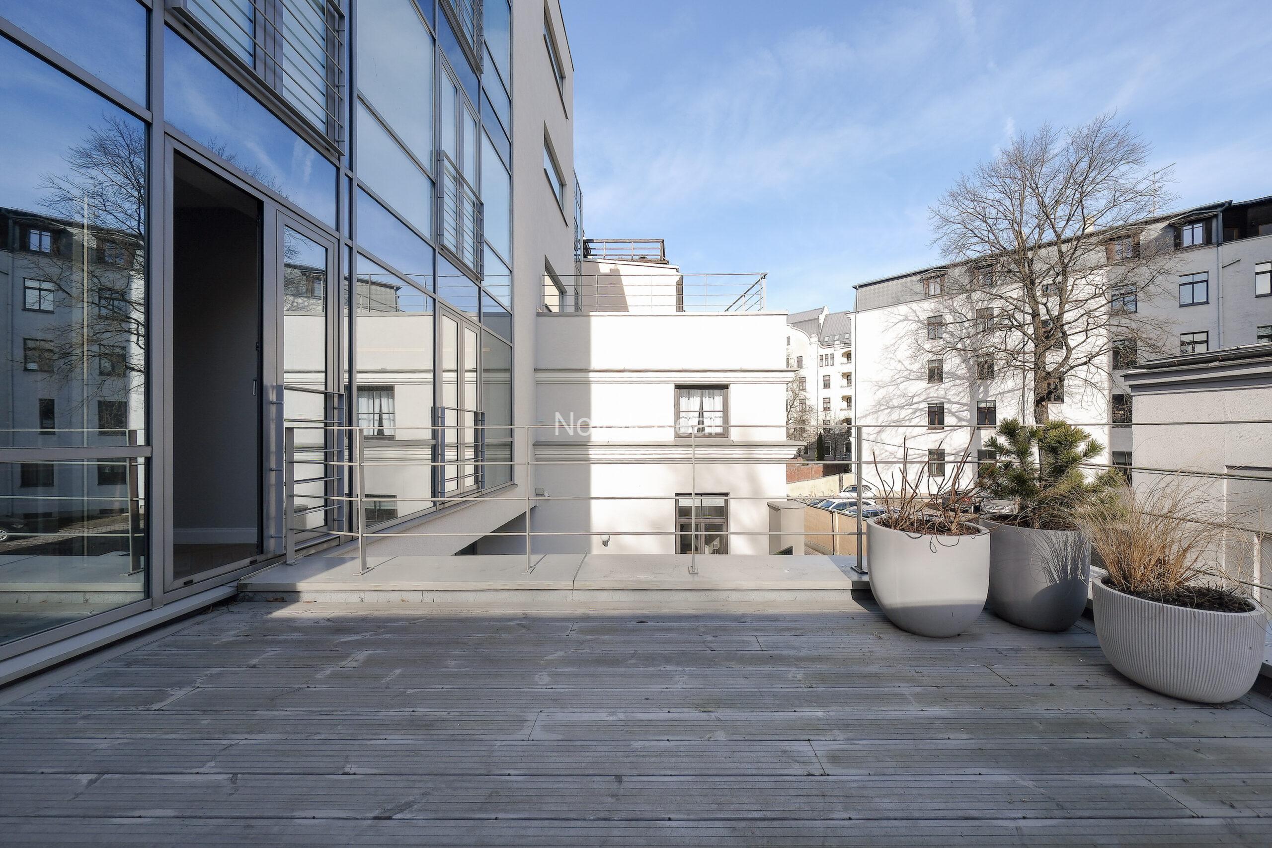 Elegant 2-Bedroom Apartment with Terrace in Kalpaka Residence