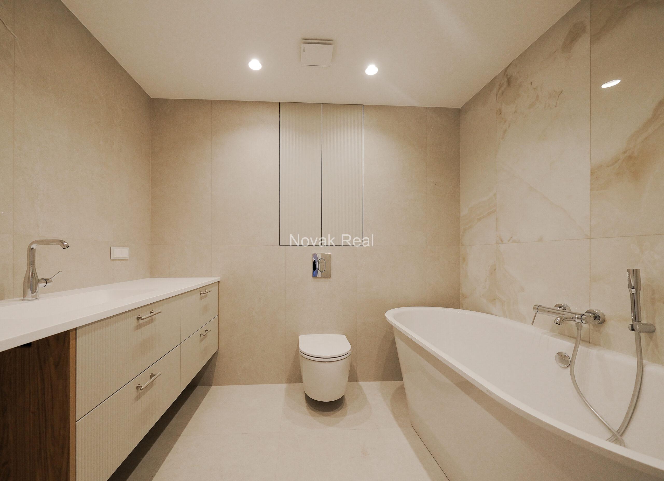 Elegant 2-Bedroom Apartment with Terrace in Kalpaka Residence