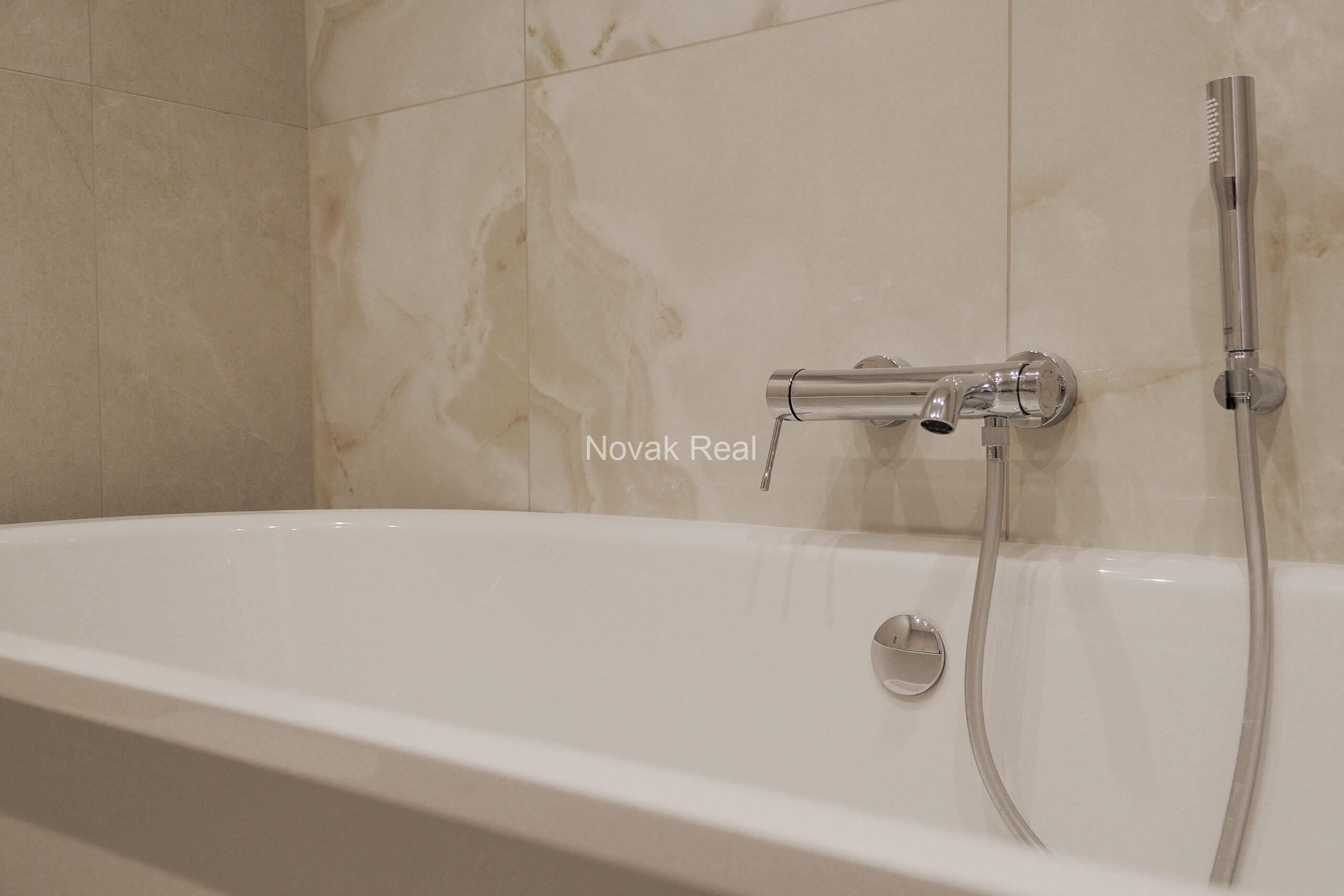 Elegant 2-Bedroom Apartment with Terrace in Kalpaka Residence