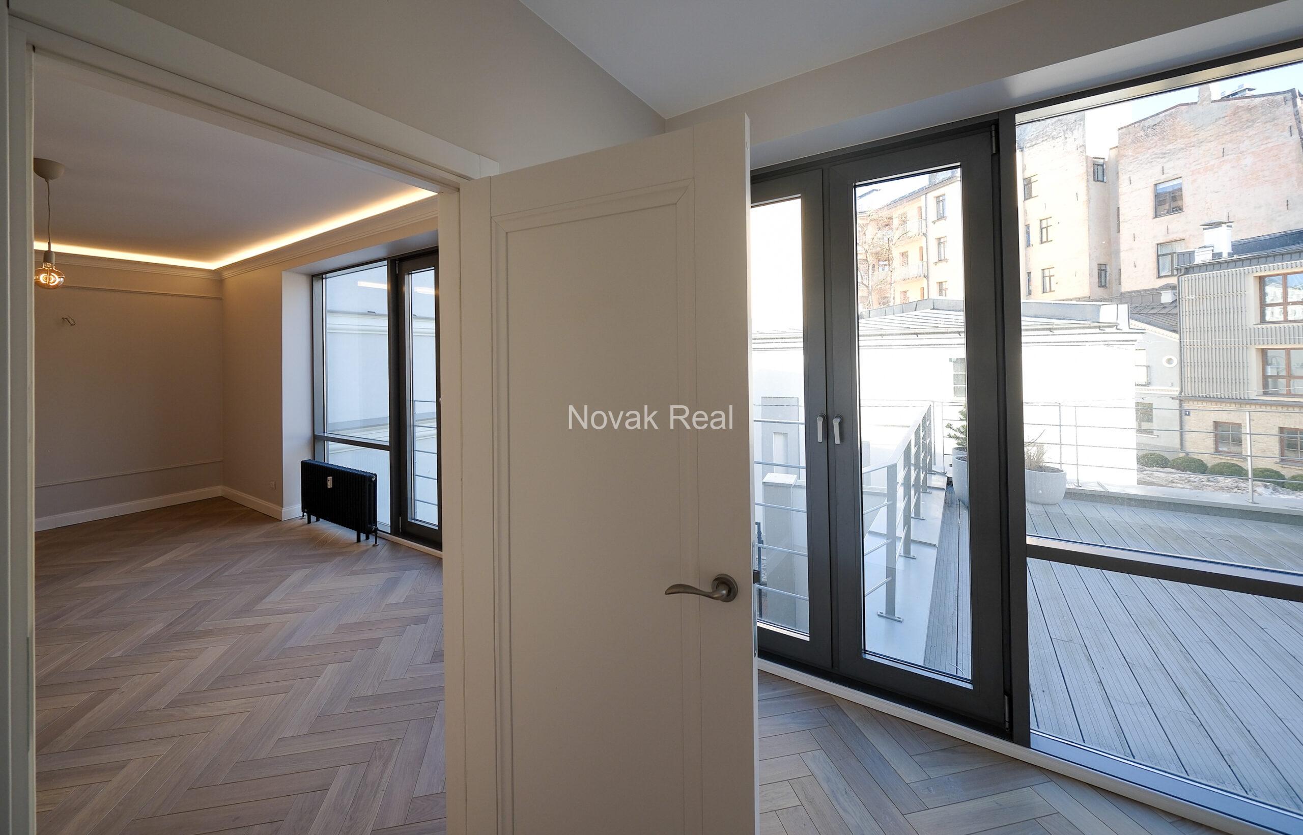 Elegant 2-Bedroom Apartment with Terrace in Kalpaka Residence