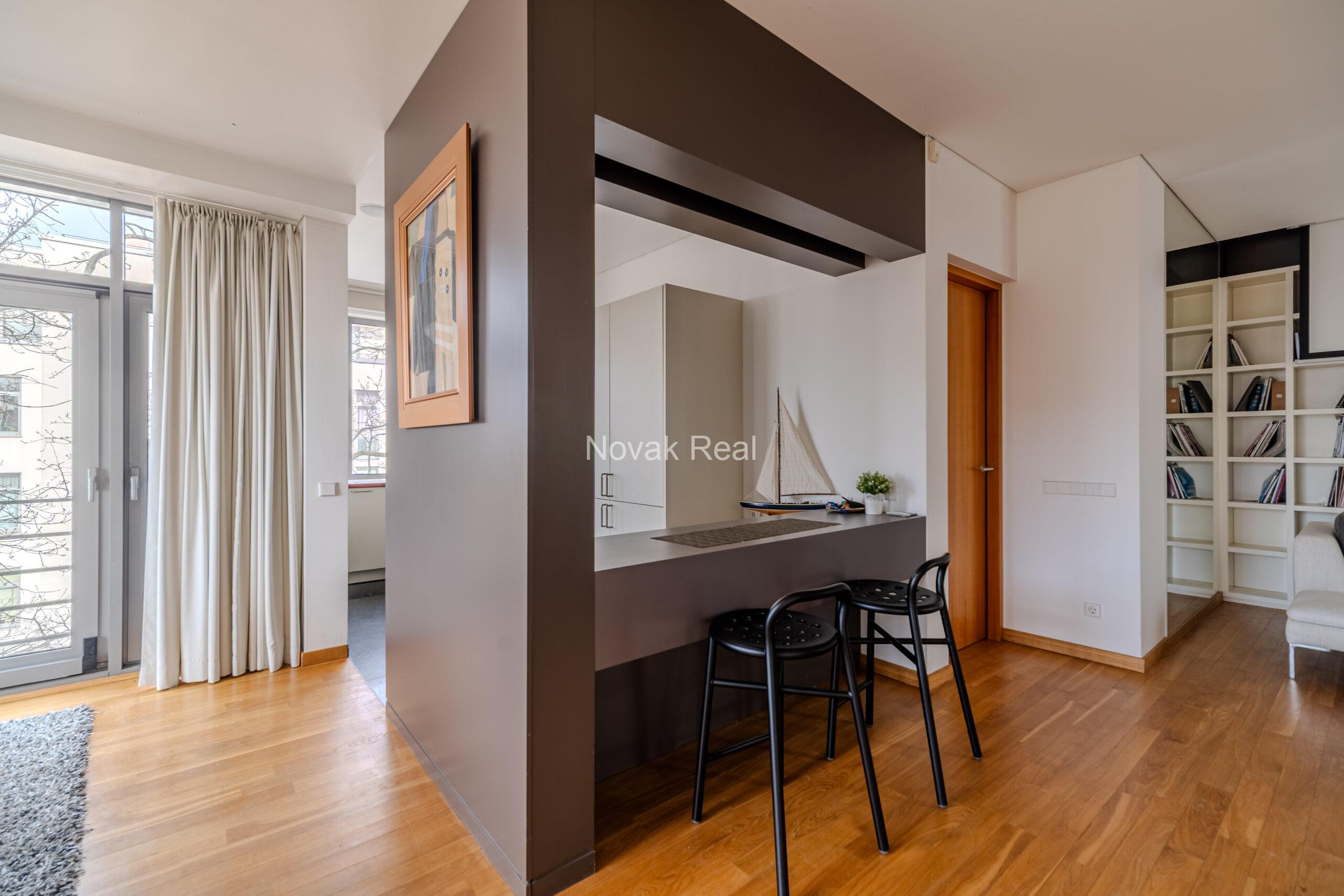3-room apartment in CARLO building, designed by Meinhard von Gerkan