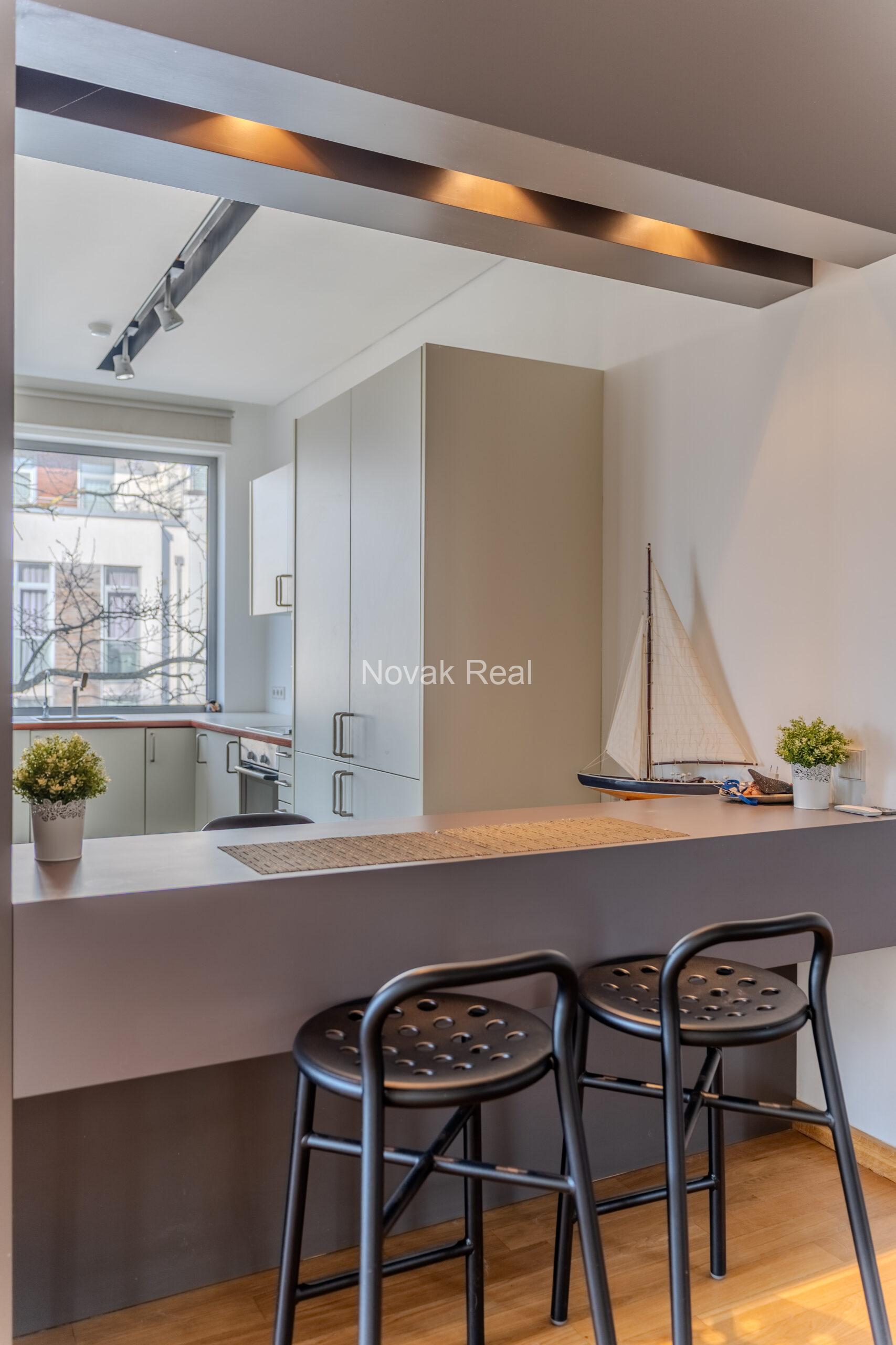 3-room apartment in CARLO building, designed by Meinhard von Gerkan