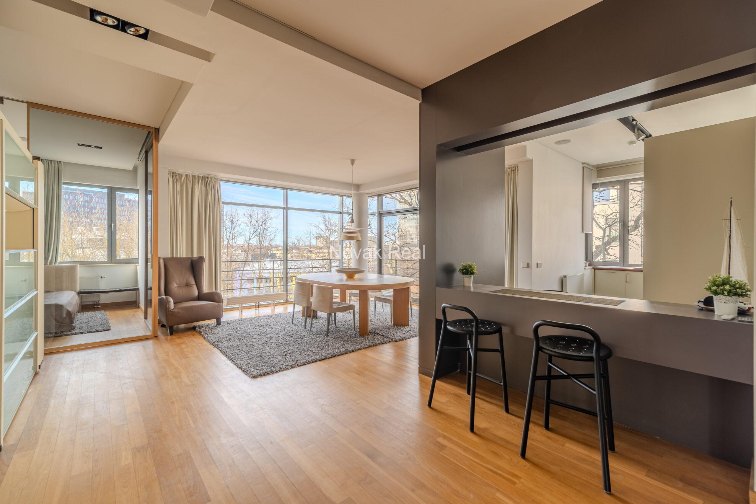 3-room apartment in CARLO building, designed by Meinhard von Gerkan