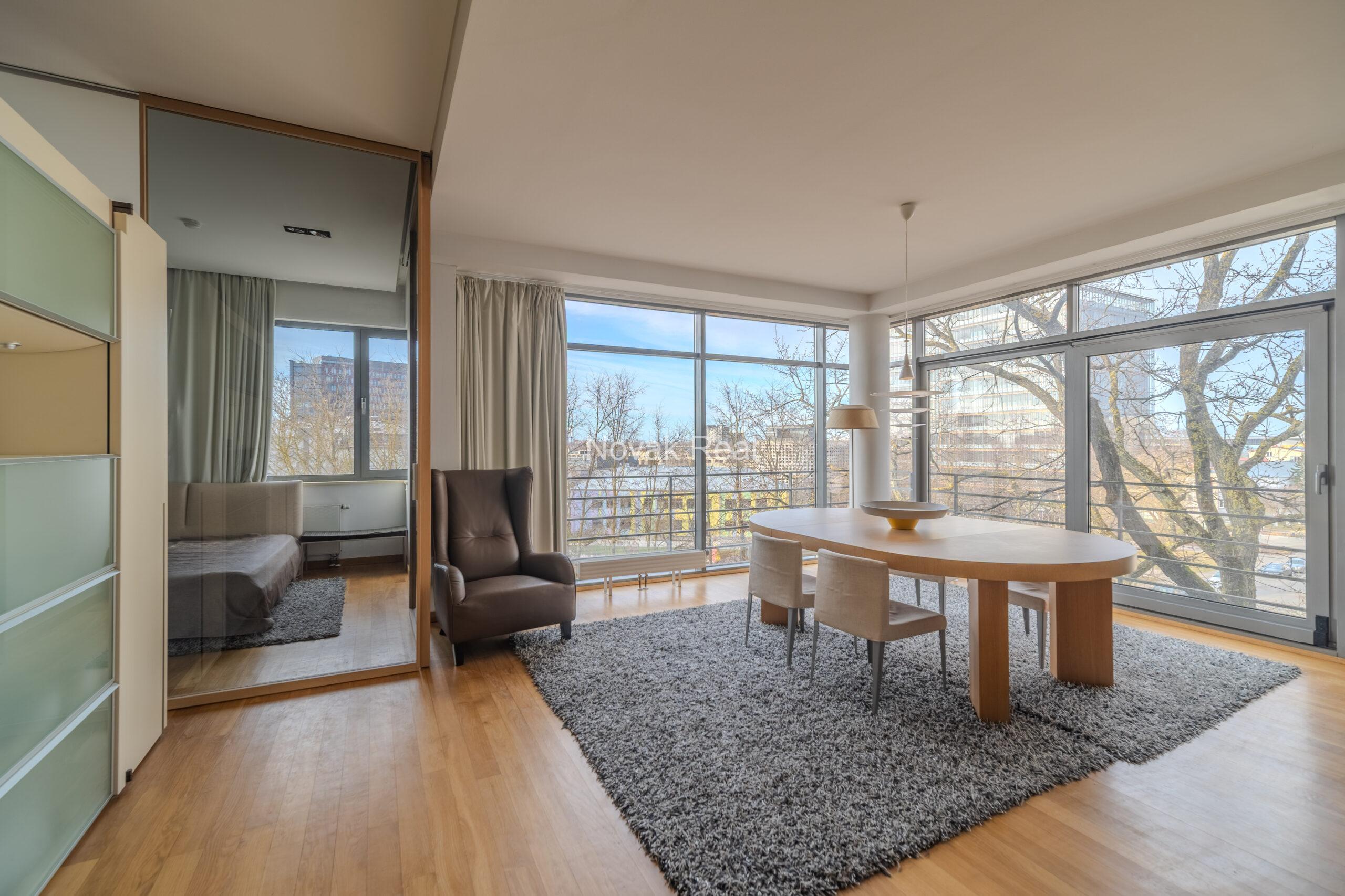 3-room apartment in CARLO building, designed by Meinhard von Gerkan