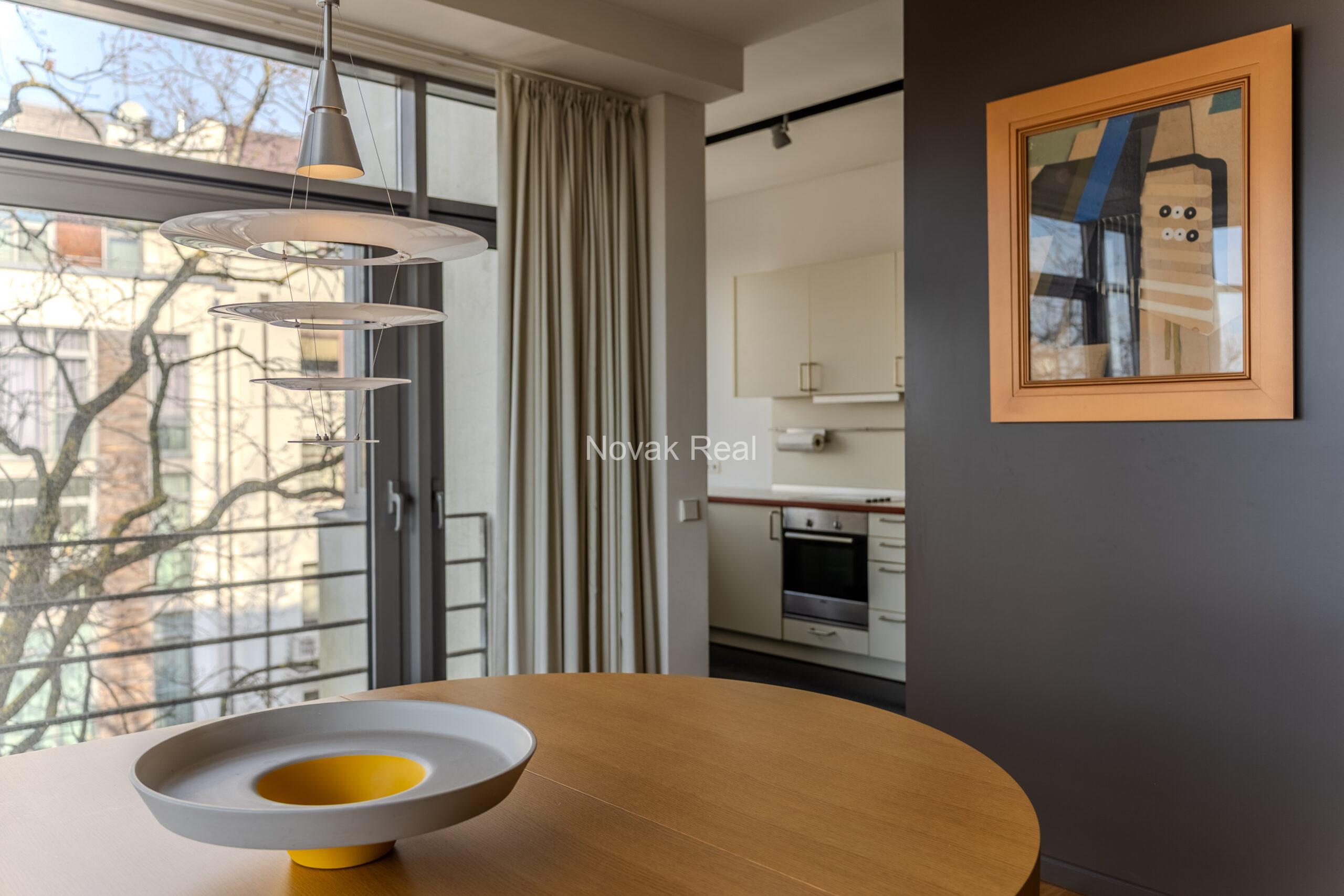 3-room apartment in CARLO building, designed by Meinhard von Gerkan