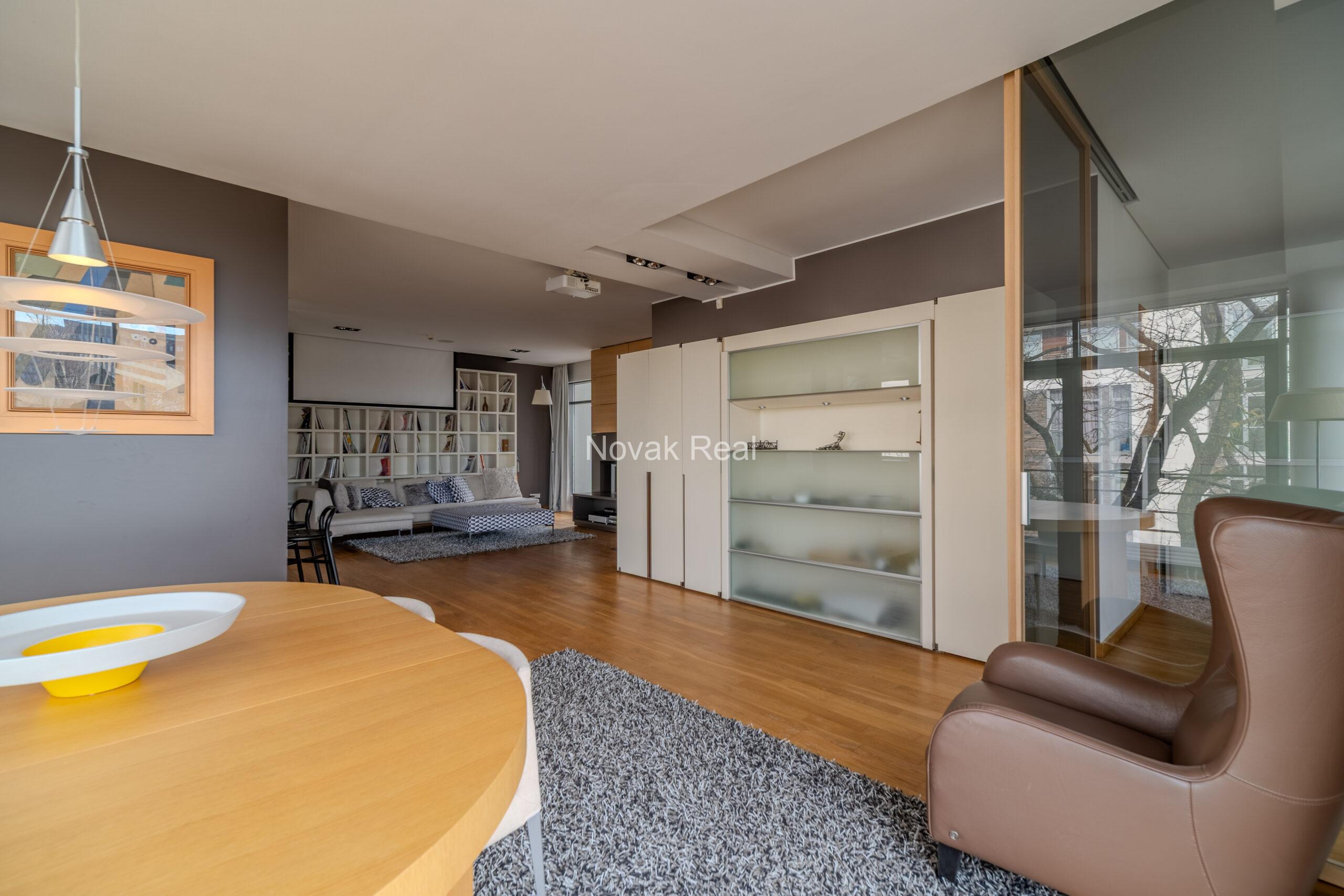 3-room apartment in CARLO building, designed by Meinhard von Gerkan
