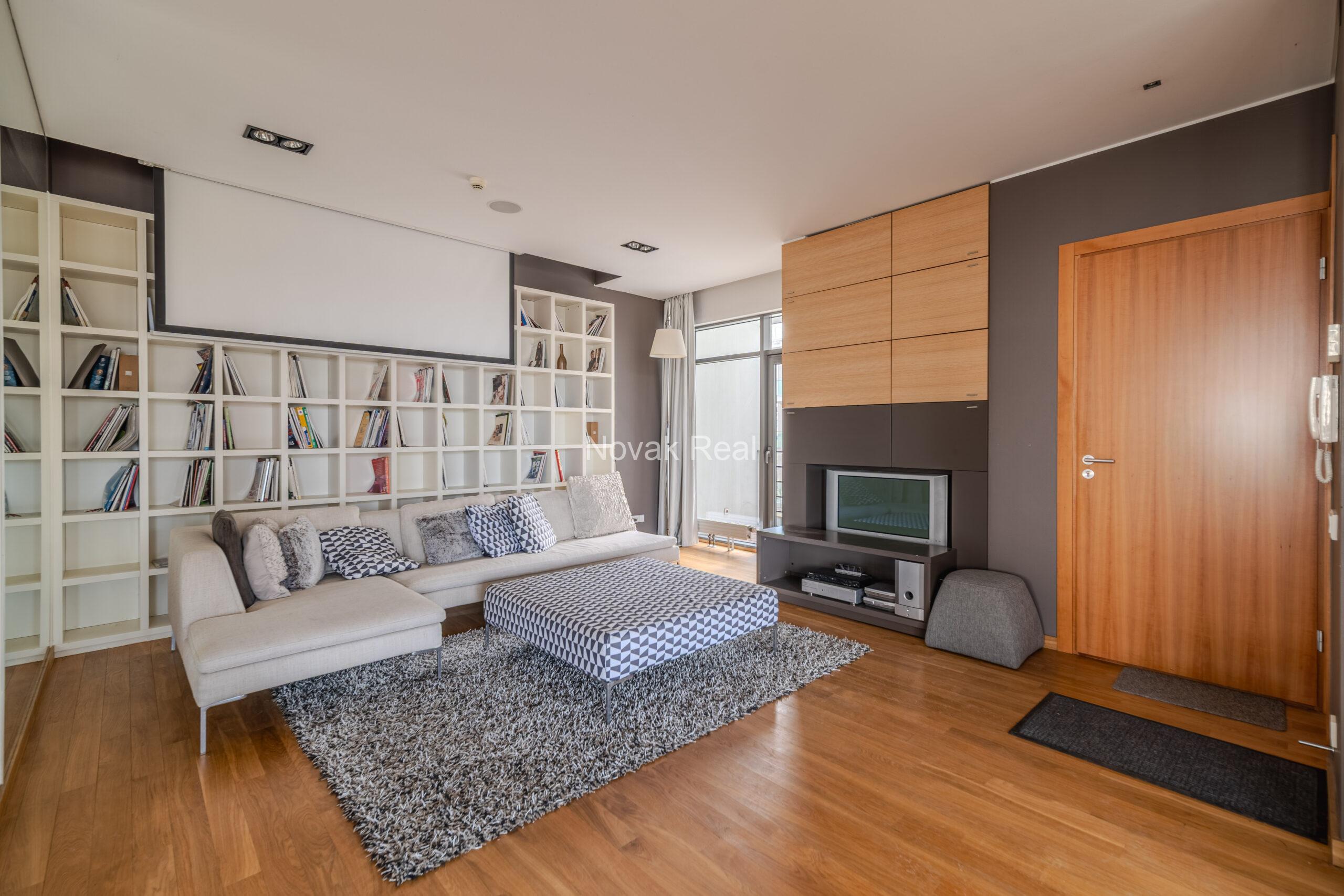 3-room apartment in CARLO building, designed by Meinhard von Gerkan