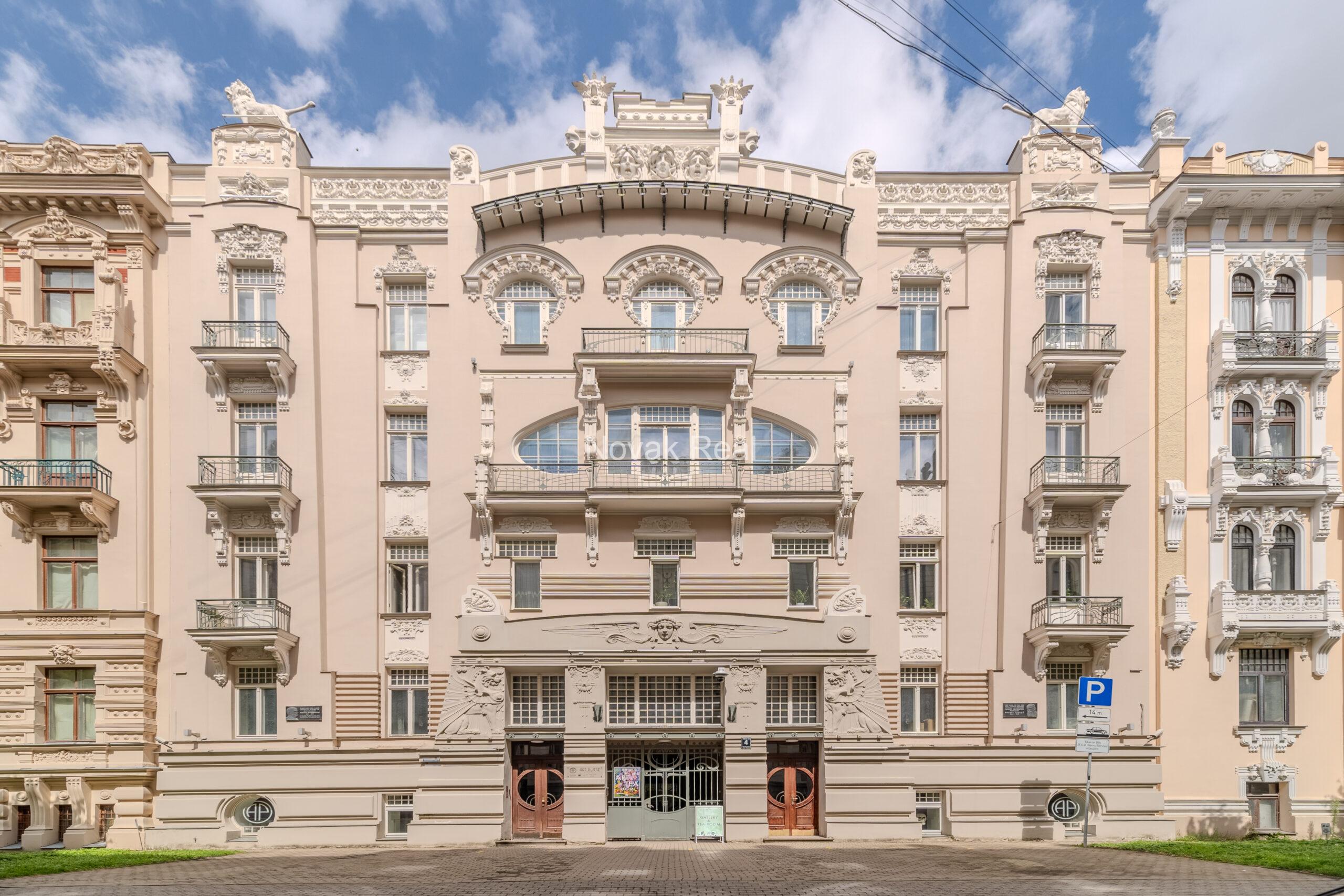 Luxury Residence in the Heart of Riga’s Quiet Centre