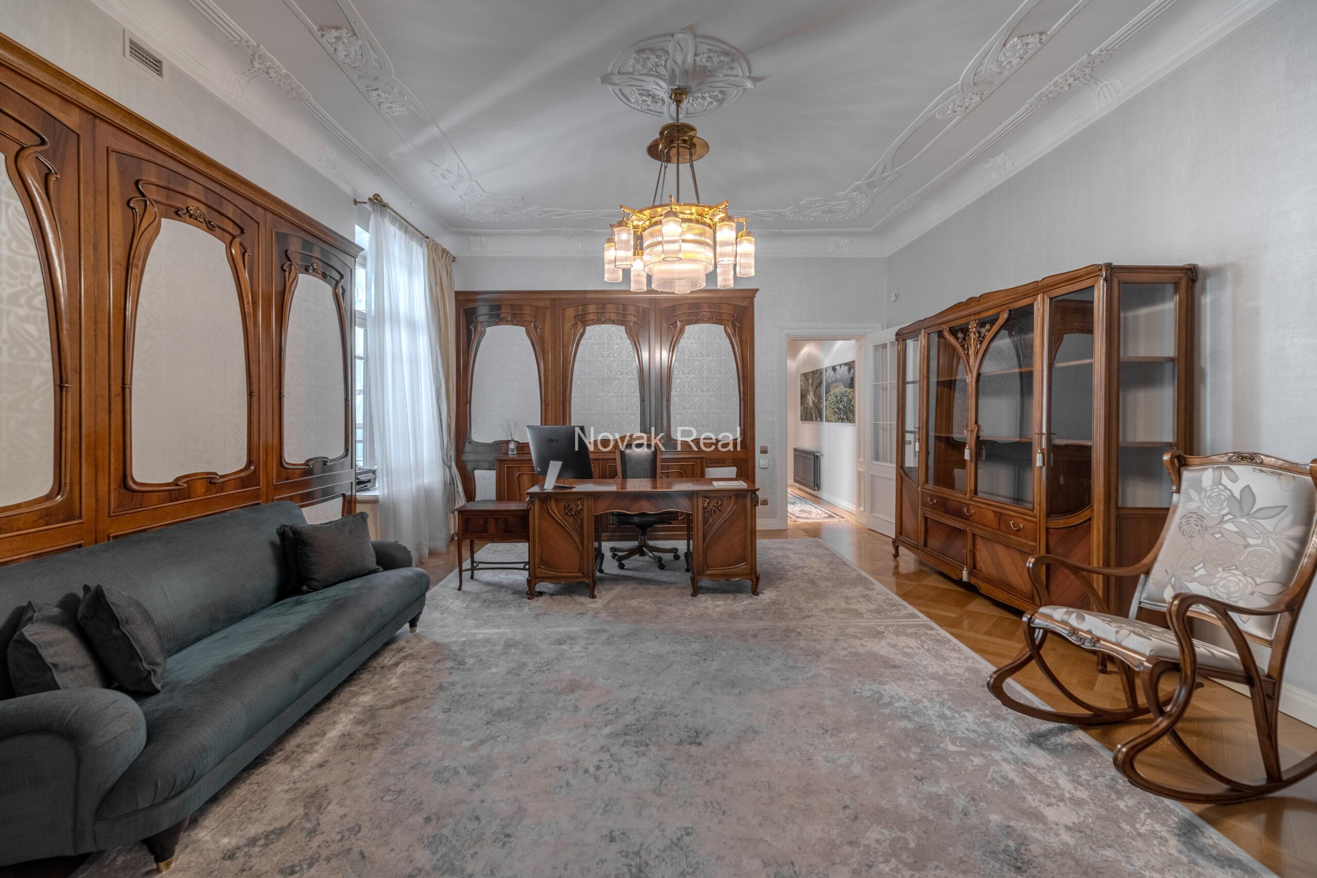 Luxury Residence in the Heart of Riga’s Quiet Centre