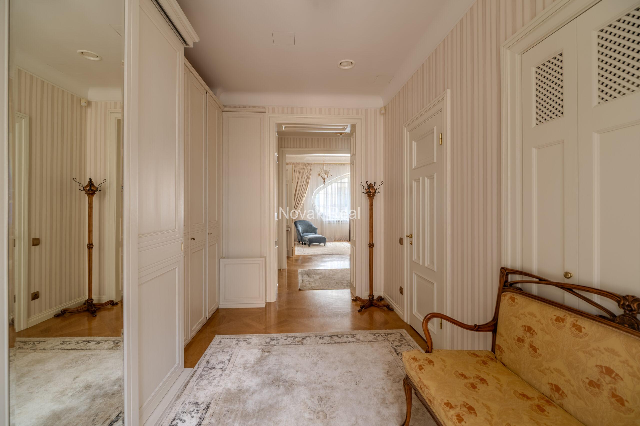 Luxury Residence in the Heart of Riga’s Quiet Centre