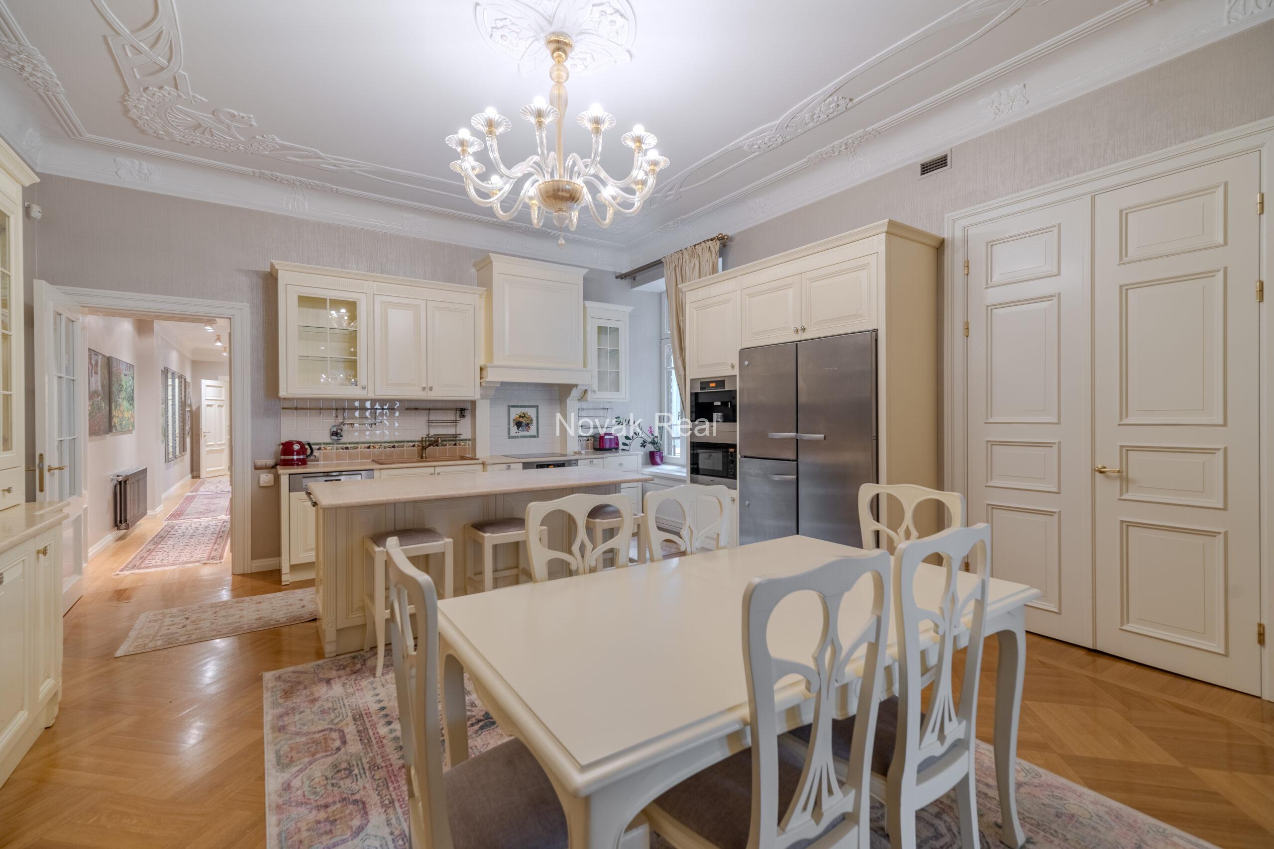 Luxury Residence in the Heart of Riga’s Quiet Centre
