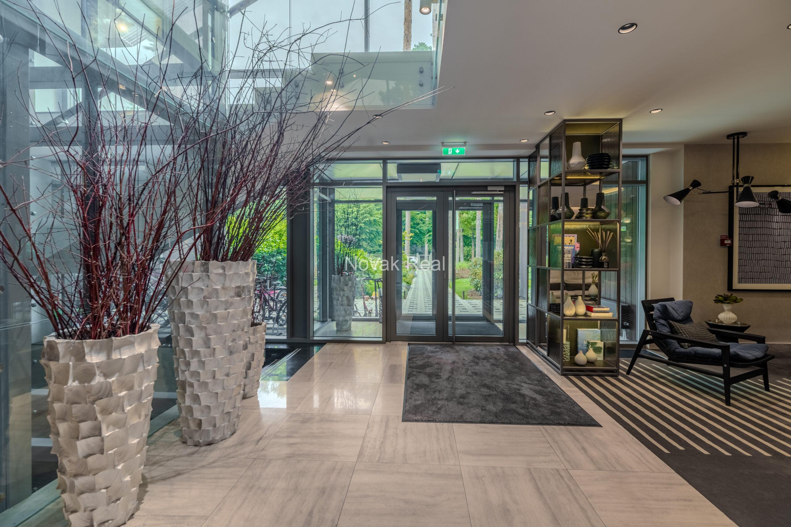 Apartment with a Terrace in Park Residences, Dzintari