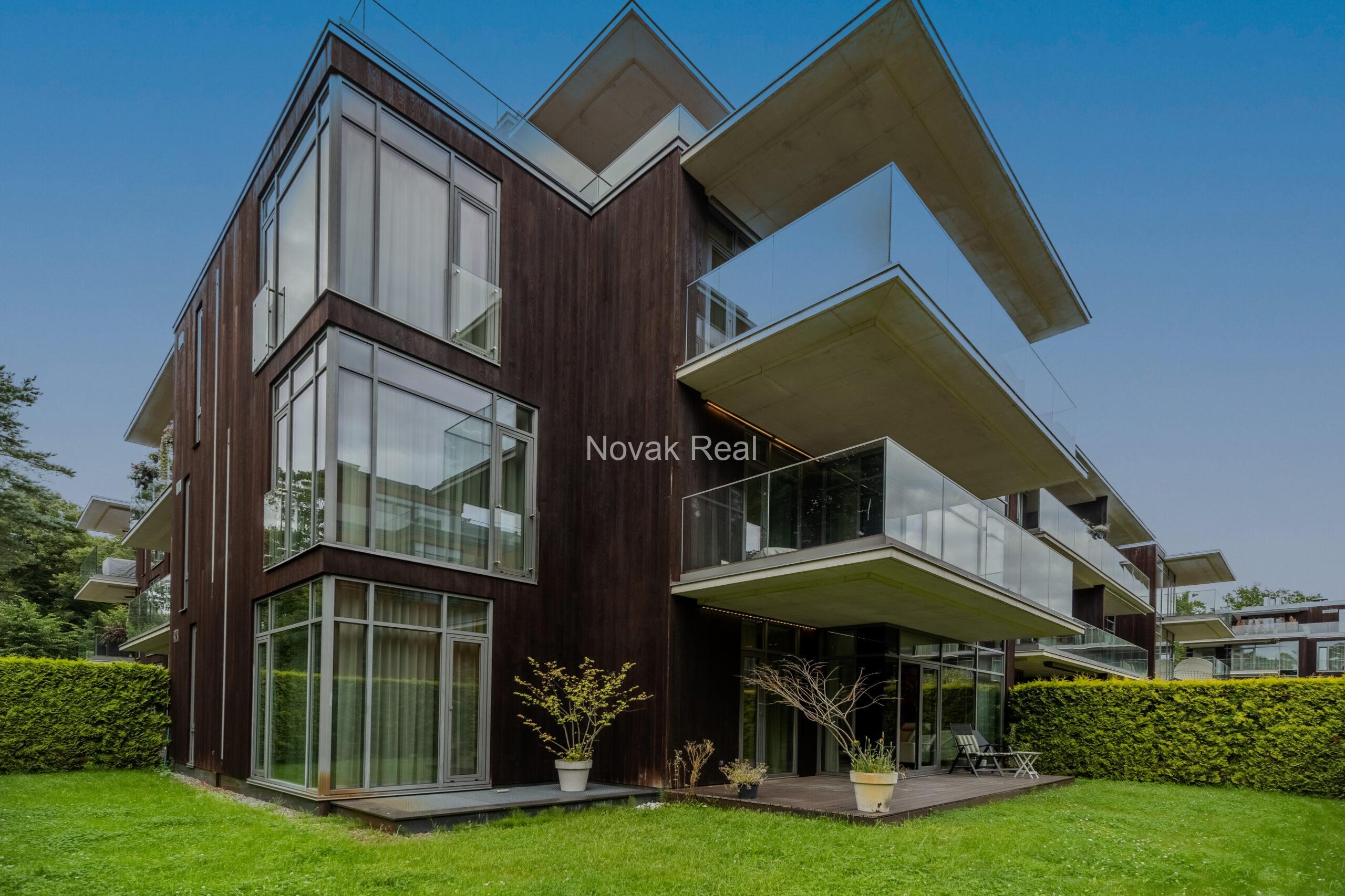 Apartment with a Terrace in Park Residences, Dzintari