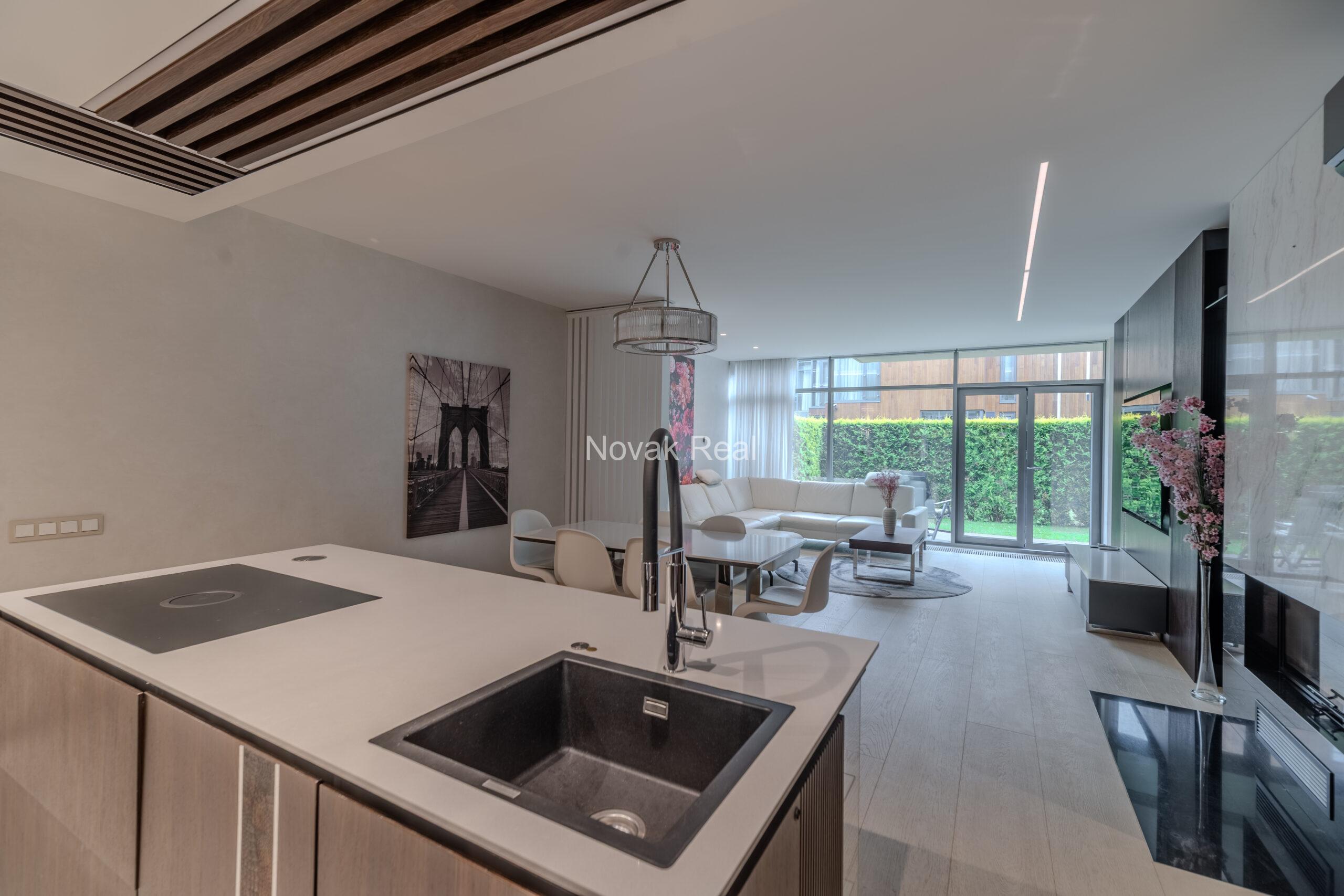 Apartment with a Terrace in Park Residences, Dzintari
