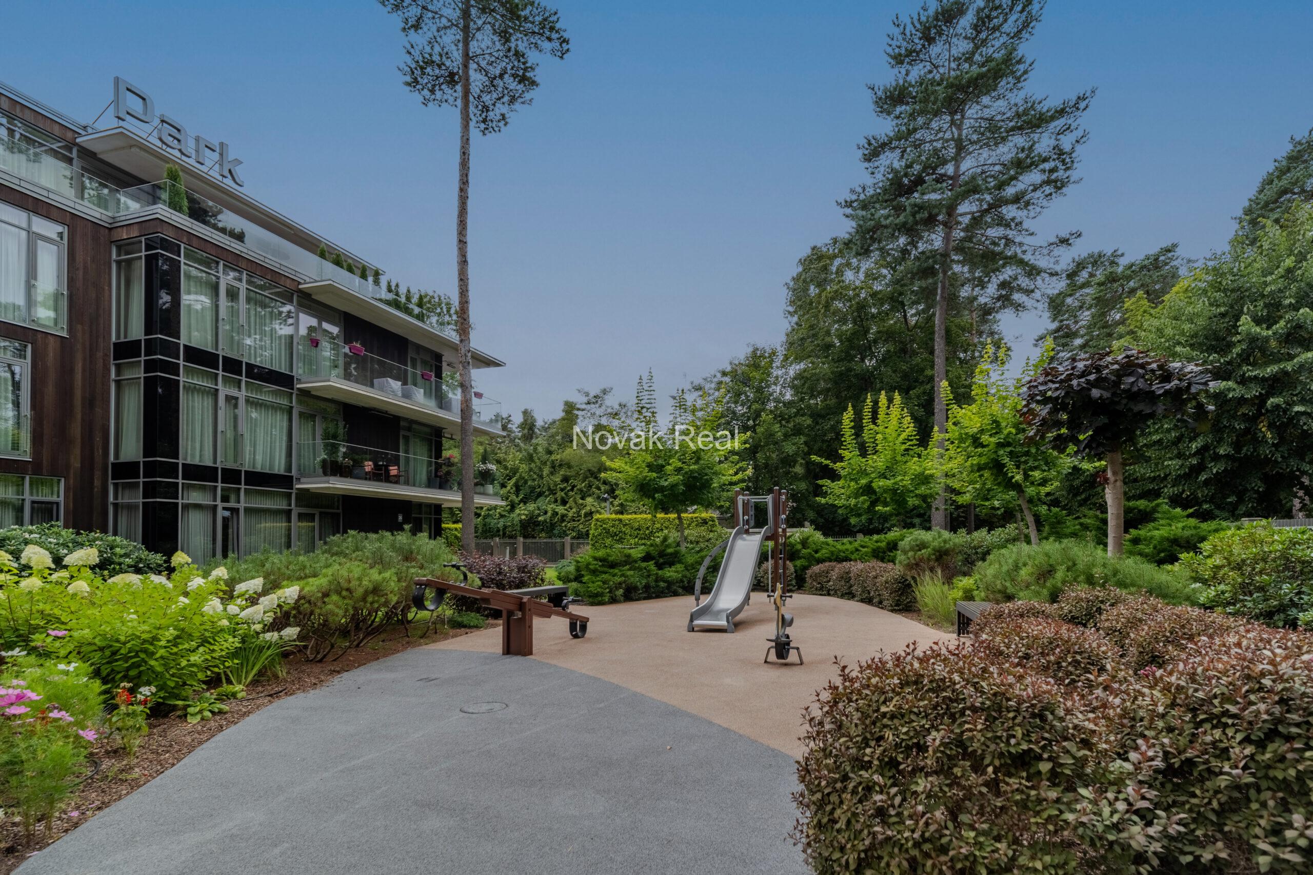 Apartment with a Terrace in Park Residences, Dzintari